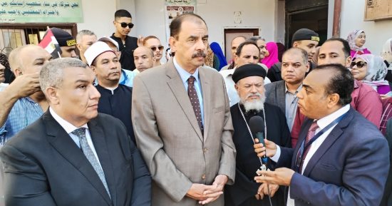 محافظ سوهاج يتفقد لجان انتخابات مجلس الشيوخ بطهطا والمراغة