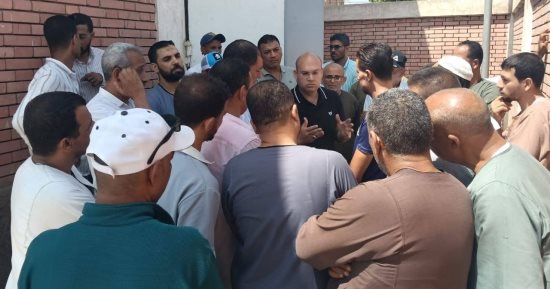 نائب محافظ الجيزة يلتقى أهالى قريتى العطف وطهما لبحث مطالبهم