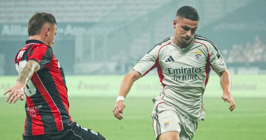 نيس يسقط ضد بنفيكا 2-0 بذهاب ملحق دوري أبطال أوروبا فى غياب عبد المنعم
