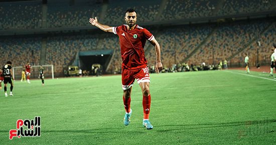 مودرن سبورت يفسخ تعاقده مع حسام حسن بالتراضى