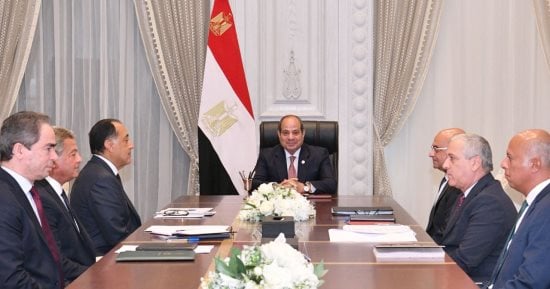 الرئيس السيسى يوجه بترسيخ مبدأ “الرأى والرأى الآخر” داخل المنظومة الإعلامية المصرية