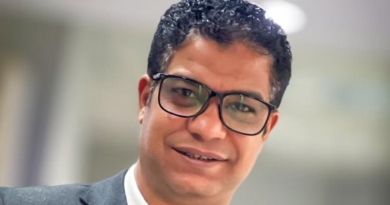 محمد الجالي يكتب: مشاركة السيسى فى دافوس ولقاء ترامب.. قمة السياسة والاقتصاد والخطوط الحمراء..الربط بين قدرة الاقتصاد على تجاوز الأزمات ووعي الشعب "بطل كل الحكايات" فى سردية الرئيس.. واستمرار الرهان الأمريكي