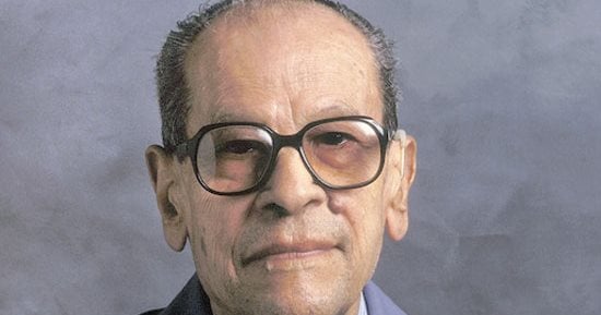 مقالات نجيب محفوظ الفلسفية.. ماذا كتب في المجلات قبل 90 عاما؟