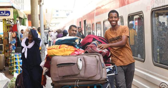 السكة الحديد تشغل قطارًا خاصًا لعودة الإخوة السودانيين طواعية