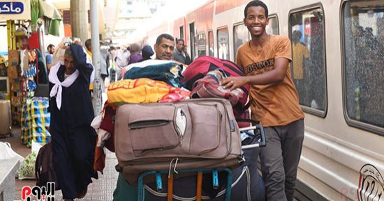 بعد قليل.. السكة الحديد تشغل قطارًا خاصًا لعودة الإخوة السودانيين طواعية