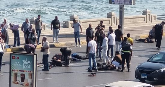 بالأسماء.. ارتفاع عدد ضحايا حادث كورنيش الشاطبى لحالتى وفاة و7 مصابين