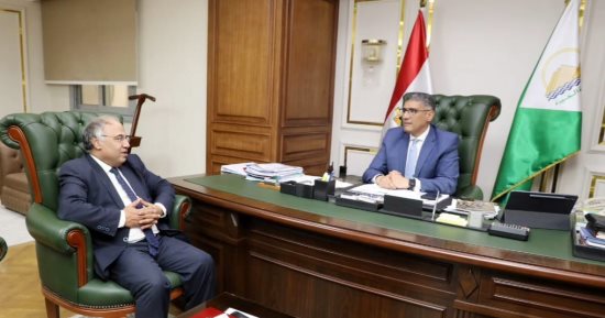 محافظ الجيزة يستقبل مدير التضامن الاجتماعى الجديد لبحث خطط العمل