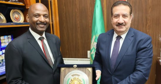 محافظ المنوفية يكرم وكيل وزارة التضامن الاجتماعى السابق
