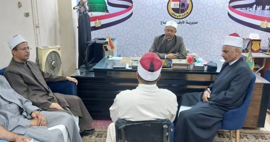 أوقاف سوهاج تجرى المقابلات الشخصية الراغبين فى استخراج تصريح الخطابة
