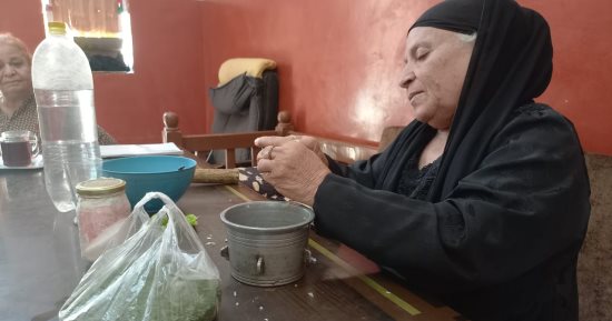 أصلها فرعونى.. "الشلولو" أكلة الطبلية بمنازل أهالى قنا