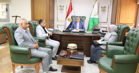 محافظ الجيزة يكلف بتحسين مستوى الخدمات التعليمية وسرعة حسم شكاوى أولياء الأمور