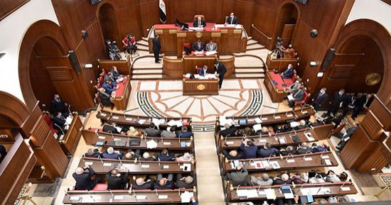 هل يختص مجلس الشيوخ  بالعمل الرقابى على أداء عمل الحكومة؟ القانون يجيب