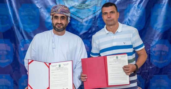 أكرم عبدالمجيد مديراً فنياً لنادى نزوى العمانى