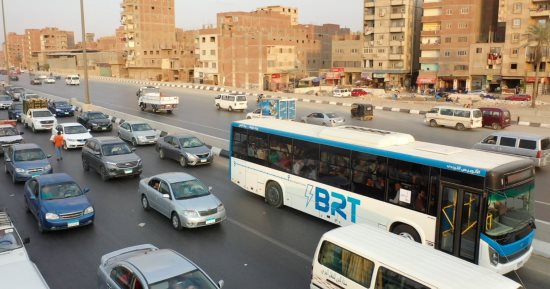 وزارة النقل: نتعاون مع المرور لإقرار مخالفة رادعة لمركبات تسير بحارة الأتوبيس الترددي