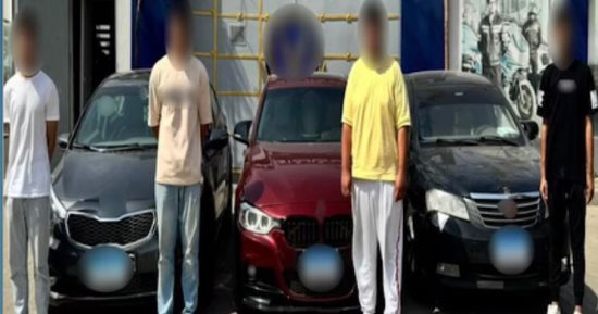 مطاردة مرعبة على طريق الواحات.. 3 شباب يتسببون في حادث لفتاتين والداخلية تتحرك.. الجناة يعترفون: حاولنا توقيف الضحيتين ومعاكستهما.. وثقنا الواقعة فيديو وسخرنا منهما.. والسجن المشدد مصير المتهمين.. فيديو