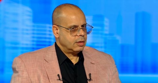 أكرم القصاص: مصر تقود جهودا حاسمة لتثبيت وقف إطلاق النار فى غزة