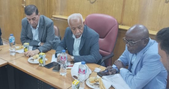 نقيب الصناعات الهندسية يلتقى نظيره للطاقة فى السنغال لتبادل الخبرات