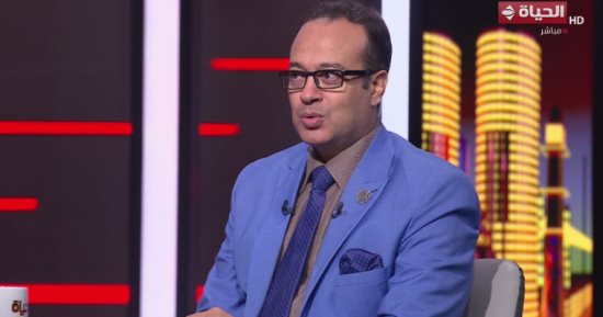 خبير لـ إكسترا نيوز: مصر تقود حراكا دبلوماسيا لإنقاذ لبنان