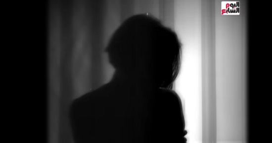 خلونى خدامة وابنى شاف روحى وهى بتطلع.. جريمة فى عين شمس.. فيديو