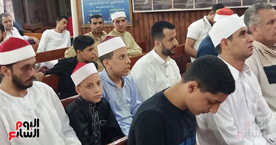 مسابقة دولة التلاوة تفتح أبواب النور للحناجر الذهبية فى أول أيامها بالدقهلية.. كبار العلماء والقراء يستمعون للمواهب لإخراج جيل جديد من القراء لمصر والعالم الإسلامى.. ولحظات مؤثرة لشاب من ذوى الهمم يتلو القرآن