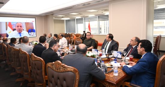 وزير الرياضة ومحافظ بورسعيد يتابعان معدلات تنفيذ استاد المصري ببورسعيد