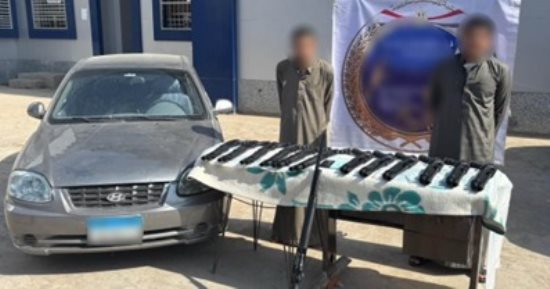 وزارة الداخلية تضرب بقوة.. مداهمة سوق السلاح وضبط عناصر خطرة وتحريز كميات من المواد المخدرة فى قنا والأقصر وأسيوط.. مصرع 3 من أخطر العناصر الجنائية.. والتحفظ على نصف طن مخدرات و126 قطعة سلاح