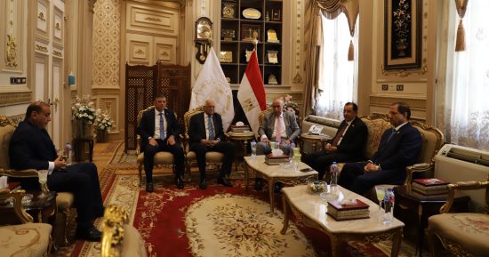 رئيس مجلس النواب السابق يقدم التهنئة لرئيس مجلس القضاء الأعلى بمنصبه الجديد