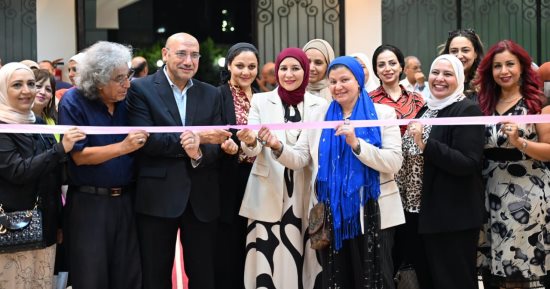 الثقافة تطلق فعاليات الملتقى الأول للفنون التشكيلية بقصر الإبداع