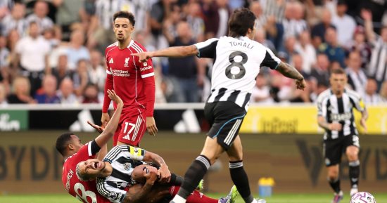 نيوكاسل يونايتد ضد ليفربول.. تصويبة نارية تفتتح أهداف قمة الدورى الإنجليزي