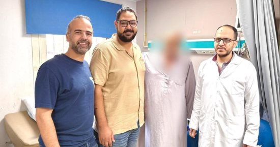 فريق طبى بمستشفى قها التخصصى ينقذ حياة مسن لدغه ثعبان خلال عمله