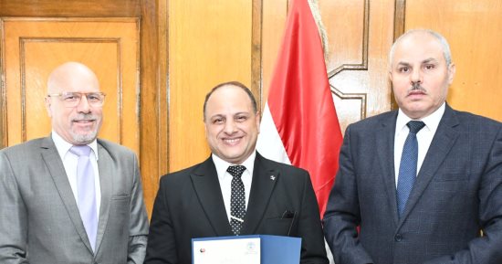الدكتور أحمد جمال الدين وكيلاً لآداب قناة السويس لشئون الدراسات العليا والبحوث