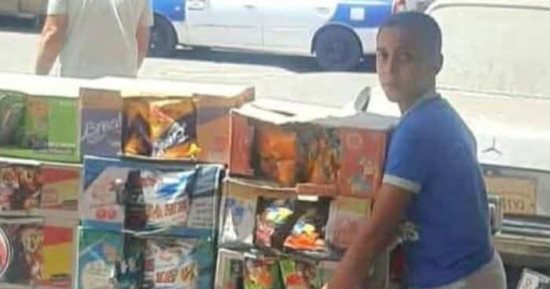 شاهد عيان: قاتل طفل بورسعيد سبق اتهامه بسرقة محل بطارخ قبل 3 سنوات.. فيديو