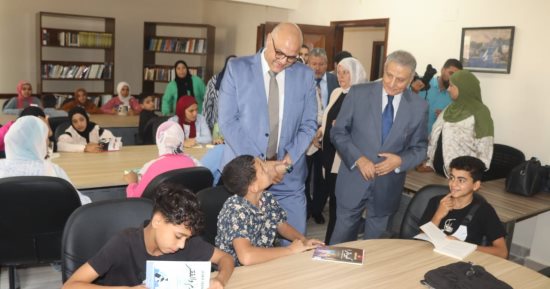 محافظ القليوبية يفتتح مكتبة مصر العامة بشبين القناطر