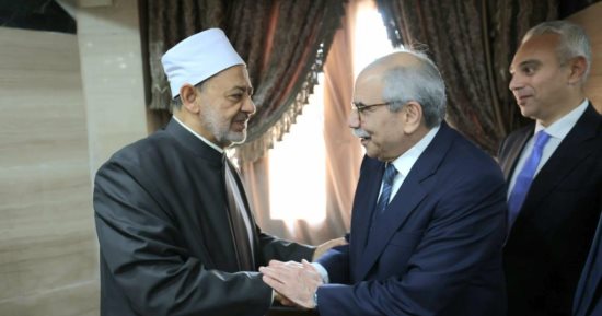 رئيس وزراء لبنان يجدد الدعوة لشيخ الأزهر: اللبنانيون ينتظرون زيارتكم بمحبة وشغف
