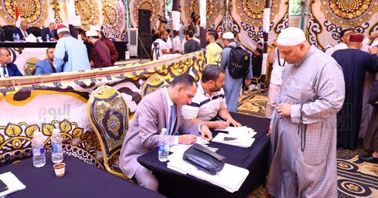 اكتمال النصاب القانونى وبدء التصويت بانتخابات نقابة القراء