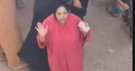 "أنا ما بخافش".. حكاية سيدة المرج التى تحدت القانون.. فيديو