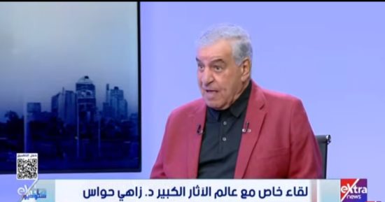 زاهي حواس: استكمال المتحف المصري الكبير رغم الظروف الاقتصادية أعظم قرار.. إطلاق حملة لجمع مليون توقيع للمطالبة باسترداد الآثار المصرية من الخارج.. والعالم الأثرى يطالب بتعليم اللغة الهيروغليفية في المدارس