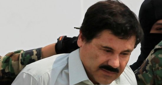 ليس بابلو إسكوبار.. "إلـ تشابو" المكسيكي ثروته تتخطى 4 مليارات دولار جعلته أغنى بارون مخدرات في العالم.. لُقب بـ"سيد الجبال".. المكسيك صادرت كل ما يملك.. اعترف بإدمانه للنساء.. ومحاكمته تاريخية فى أمريكا
