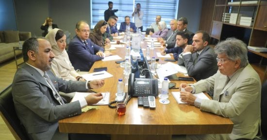 المتحدة تستقبل وفدا إعلاميا إماراتيا رفيع المستوى لبحث سبل التعاون المشترك.. صور 