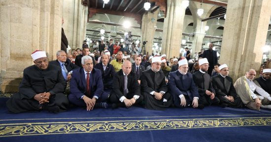 الأزهر يحتفى بذكرى المولد النبوي بحضور قيادات دينية وسياسية.. صور