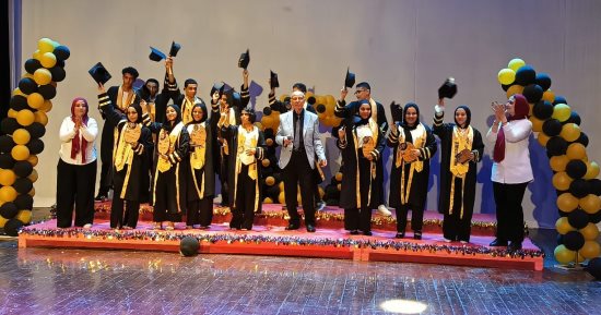 حفل واستعراضات.. أكاديمية الفنون تشهد تكريم الطلاب المتفوقين