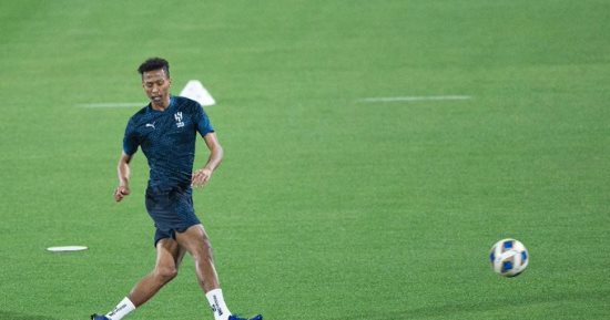 الهلال السعودى يرفض التخلى عن ناصر الدوسرى بفرمان إنزاجى