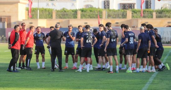 فخرى لاكاي يقود هجوم سيراميكا أمام سموحة فى الدوري