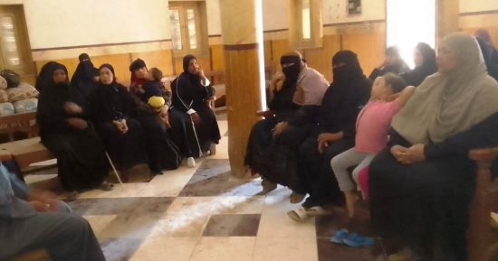المجلس القومى للمرأة فى أسوان ينظم 30 جلسة دوار بقرى كوم أمبو