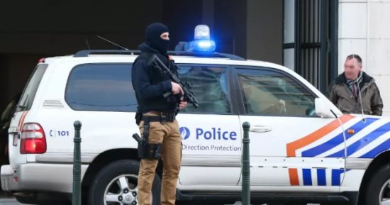 انتشال 5 جثث عقب حريق اندلع في مبنى أوكسى ببروكسل