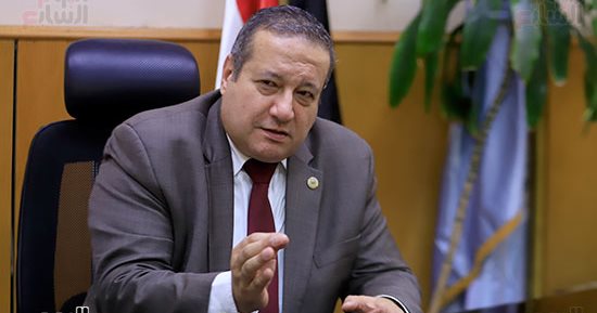 رئيس هيئة جودة التعليم لـ"اليوم السابع": نظام البكالوريا يحد من ظاهرة الغش فى الامتحانات والدروس الخصوصية.. والنظام يتيح الفرصة للطالب بتحديد مستقبله.. ويؤكد: نحتاج لزيادة المخصصات المالية في الموازنة العامة