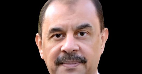 محافظ سوهاج: توفير كراسٍ متحركة بالمجان للطلاب ذوي الإعاقات الحركية