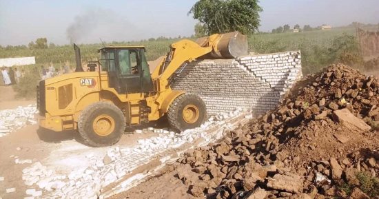 إزالة 400 حالة تعدٍ على الأرض الزراعية وأملاك الدولة بالموجة الـــ27 ببنى سويف