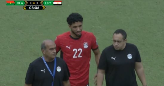 الأشعة تحدد حجم إصابة عمر مرموش بعد تعرضه لكدمة في مباراة مصر وبوركينا فاسو