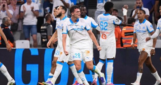مارسيليا يدمر لوريان برباعية في الدوري الفرنسي